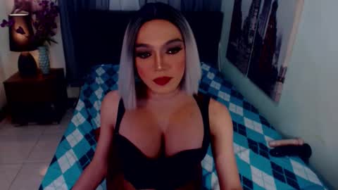 Snapshot of emeraldshemales chatting on 21, 3, 2026 Emerald online show from 21, 3, 2026