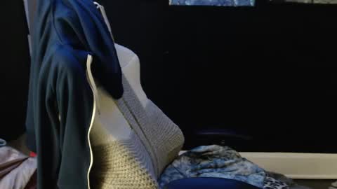 emeraldstrawberri online show from 1, 12, 2025