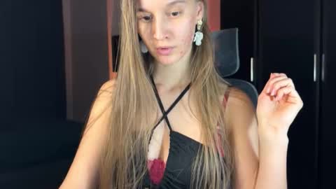 emi__ly online show from 5, 1, 2026