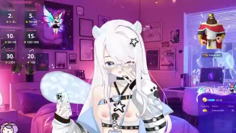 Snapshot of emi_glow chatting on 9, 7, 2026 Emi online show from 9, 7, 2026