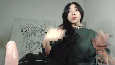 Snapshot of emiantonella_ chatting on 7, 5, 2026 Antonella online show from 7, 5, 2026