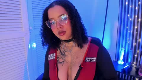   online show from 12, 12, 2024