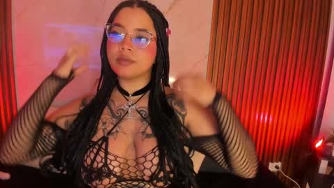   online show from 10, 3, 2025