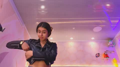 Emily online show from 17, 12, 2024