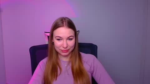 Snapshot of emilia_ilia chatting on 11, 2, 2025 Emilia online show from 11, 2, 2025