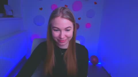 Snapshot of emilia_ilia chatting on 3, 3, 2025 Emilia online show from 3, 3, 2025