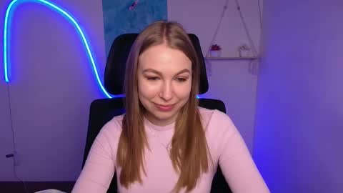 Emilia online show from 8, 11, 2025