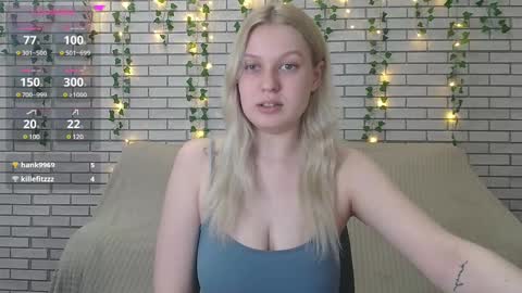 Snapshot of emiliaduchess chatting on 7, 2, 2025 Amili online show from 7, 2, 2025