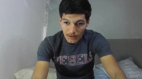 FuegoLatino online show from 10, 4, 2026