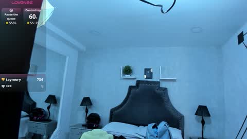 Snapshot of emiliarose_ chatting on 17, 10, 2025 EmiliaRose online show from 17, 10, 2025