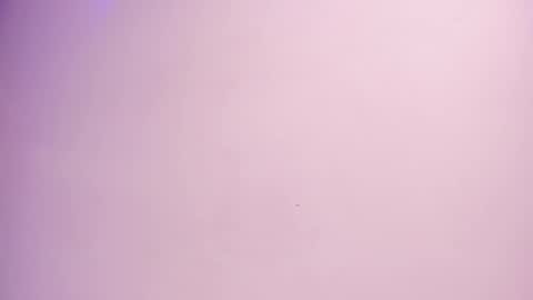 Snapshot of emiliee_xx chatting on 24, 10, 2025 Emillie online show from 24, 10, 2025