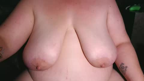 emilie foxx online show from 27, 4, 2026