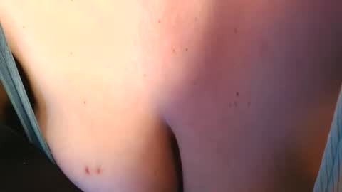 emilie foxx online show from 14, 6, 2026