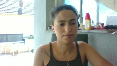 Snapshot of emilly_daniel chatting on 16, 6, 2026 Emilly and Daniel online show from 16, 6, 2026