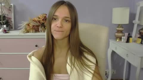 Snapshot of emilly_lust99 chatting on 2, 12, 2025 Emilly online show from 2, 12, 2025