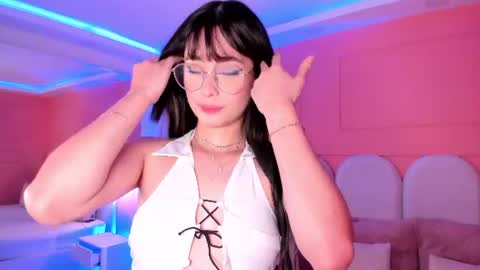 Snapshot of emilly_williamss chatting on 10, 7, 2026 Emilly online show from 10, 7, 2026