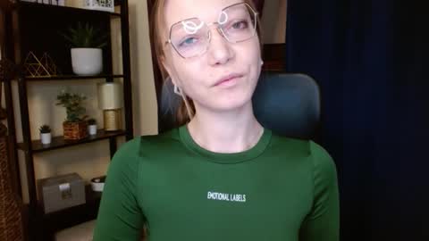 Emilly online show from 9, 2, 2026