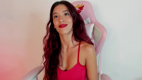 Snapshot of emillygonzalez chatting on 3, 1, 2025 . . online show from 3, 1, 2025