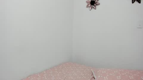 Snapshot of emillygonzalez chatting on 26, 1, 2025 . . online show from 26, 1, 2025