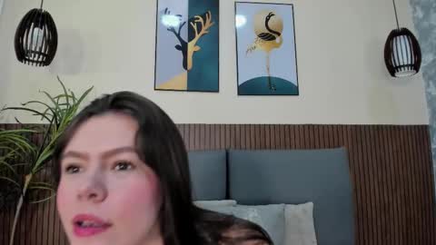 emillyharper_ online show from 19, 9, 2025