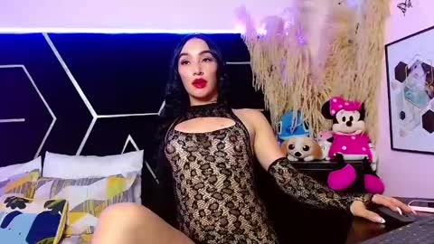 emillystonex online show from 15, 5, 2026