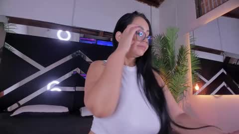 Emily  online show from 31, 10, 2025