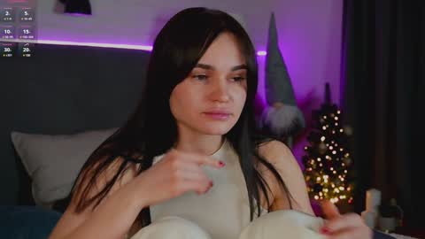 Snapshot of emily___cute chatting on 13, 12, 2024 Emily Cute online show from 13, 12, 2024