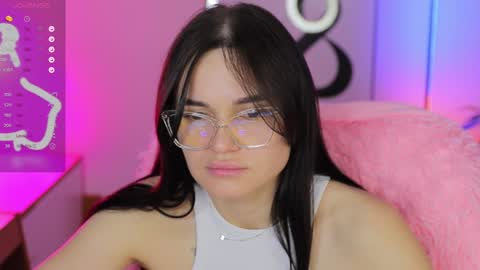 Snapshot of emily___cute chatting on 17, 12, 2024 Emily Cute online show from 17, 12, 2024