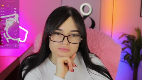 Snapshot of emily___cute chatting on 18, 12, 2024 Emily Cute online show from 18, 12, 2024