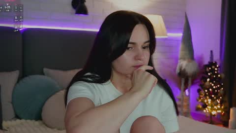 Snapshot of emily___cute chatting on 28, 12, 2024 Emily Cute online show from 28, 12, 2024