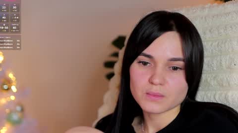 Snapshot of emily___cute chatting on 29, 12, 2024 Emily Cute online show from 29, 12, 2024