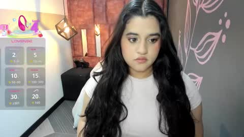 Snapshot of emily__fox__ chatting on 26, 9, 2025 EMILY FOX online show from 26, 9, 2025