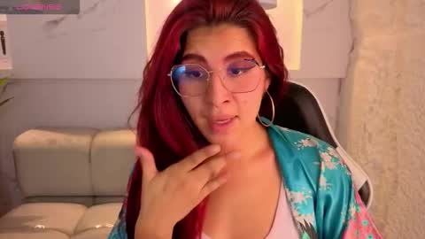 Snapshot of emily__tp chatting on 2, 3, 2026 Emily tp 700am - 1400pm online show from 2, 3, 2026