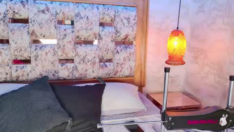 Snapshot of emily_dempsey chatting on 27, 4, 2026 emily_dempsey online show from 27, 4, 2026