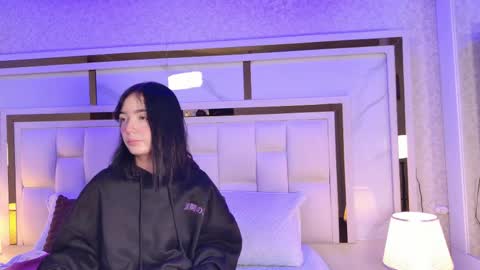 Snapshot of emily_dempsey chatting on 17, 5, 2026 emily_dempsey online show from 17, 5, 2026