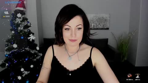 Snapshot of emily_midlton chatting on 28, 12, 2024 Emily online show from 28, 12, 2024