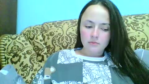 emily_morning_dew online show from 8, 3, 2025