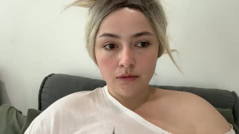 emily_morning_dew online show from 14, 9, 2025