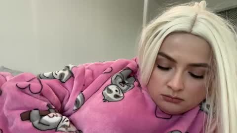 emily_morning_dew online show from 19, 1, 2026