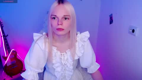 Lia online show from 5, 12, 2025