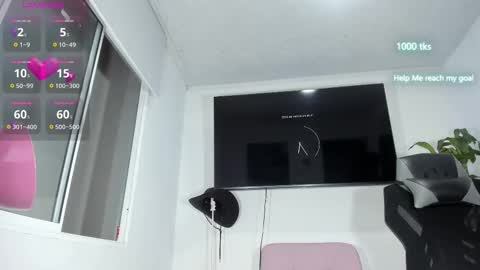 emily_palmeer online show from 15, 11, 2025