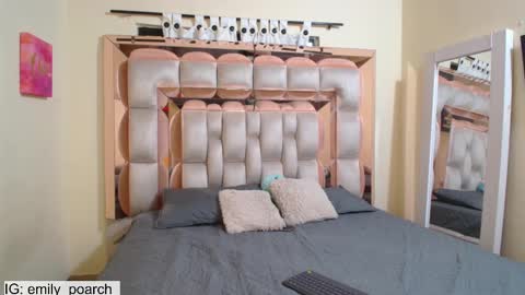 emily online show from 21, 2, 2025