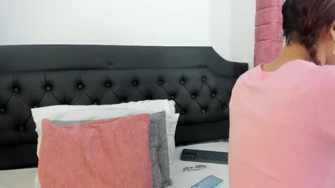 EMILY online show from 16, 9, 2025