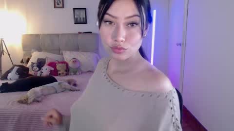 Emily  Swan online show from 24, 1, 2025