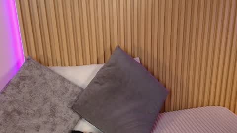 Snapshot of emily_sweett12 chatting on 8, 7, 2026 Emily online show from 8, 7, 2026