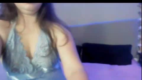 Snapshot of emily_tulip chatting on 20, 6, 2026 Vanesa online show from 20, 6, 2026
