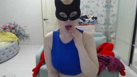 Snapshot of emily_york18 chatting on 7, 6, 2026 Emily online show from 7, 6, 2026