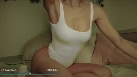 Snapshot of emilyalexa chatting on 17, 12, 2025 Emily Alexa online show from 17, 12, 2025