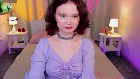 Snapshot of emilychaves chatting on 5, 7, 2026 Emilyhaves online show from 5, 7, 2026