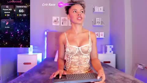 Snapshot of emilycoast chatting on 5, 7, 2026 Emi Fit online show from 5, 7, 2026